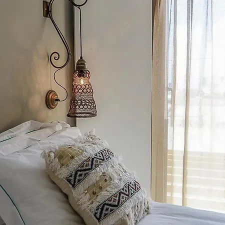 Casa Da Praca بيت ضيافة