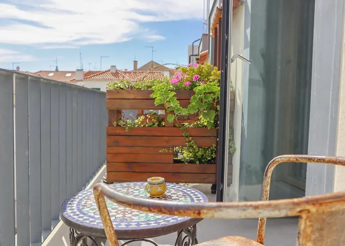 Konukevi Casa Da Praca - Local