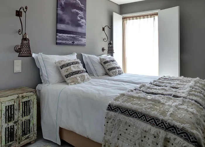 Casa Da Praca - Local Sesimbra