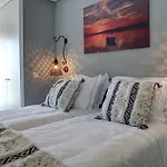 Πανσιόν Casa Da Praca - Local 4*