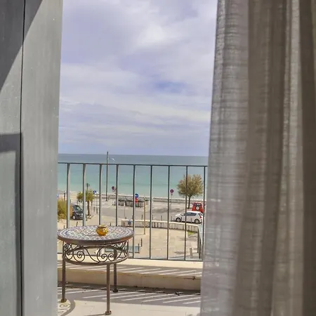 Casa Da Praca Pensionat Sesimbra