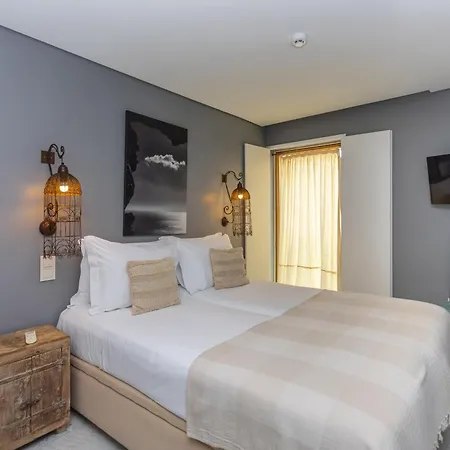 Pensjonat Casa Da Praca Sesimbra