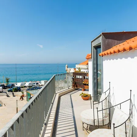 بيت ضيافة Casa Da Praca - Local 4*