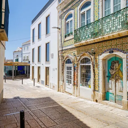 Casa Da Praca - Local Penzion