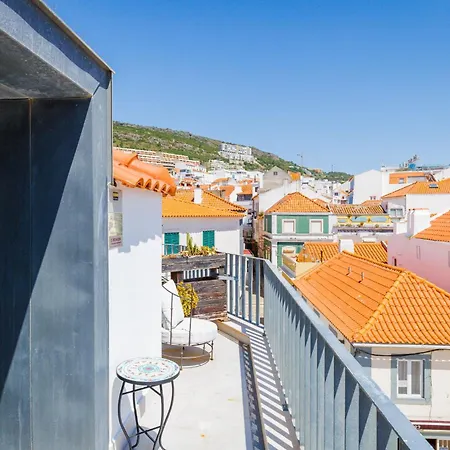 Casa Da Praca - Local Sesimbra