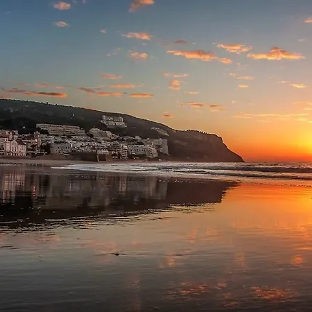 Pensjonat Casa Da Praca Sesimbra